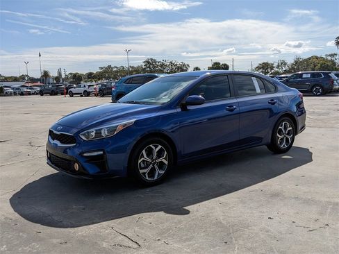 Certified 2021 Kia Forte LXS image 4