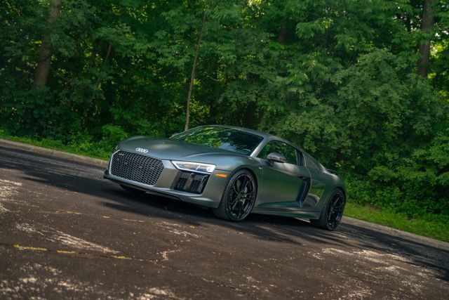 Used 2017 Audi R8 V10 plus AWD/4WD image 28