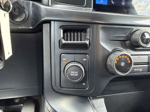 Used 2024 Ford F150 STX AWD/4WD image 19