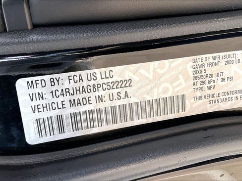 Used 2023 Jeep Grand Cherokee Altitude AWD/4WD image 33