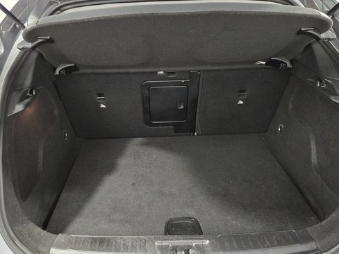 Used 2018 INFINITI QX30 AWD image 31