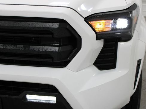 Used 2024 Toyota Tacoma SR5 image 13