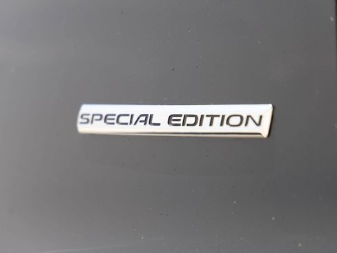 Used 2021 Honda Pilot Special Edition image 8