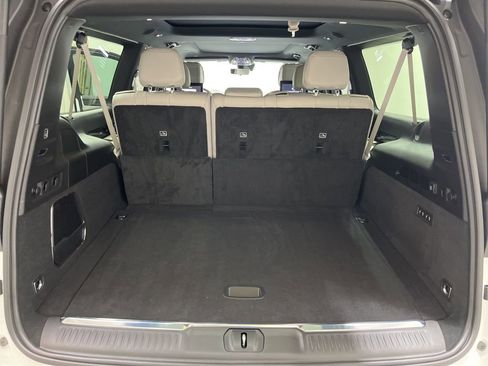 New 2026 Jeep Grand Wagoneer L Summit image 26