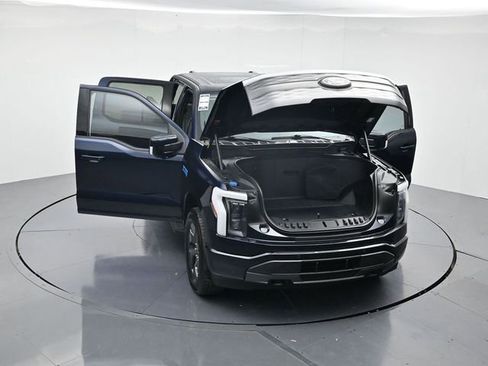 Used 2024 Ford F150 Lightning Lariat image 43