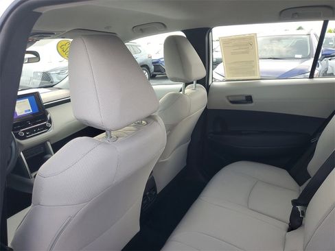 Used 2023 Toyota Corolla Cross L image 11