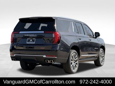 New 2026 GMC Yukon Denali w/ Denali Reserve Package AWD/4WD image 3