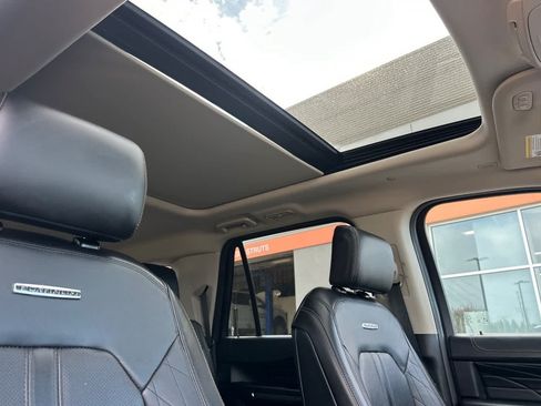 Certified 2021 Ford Expedition Platinum AWD/4WD image 18