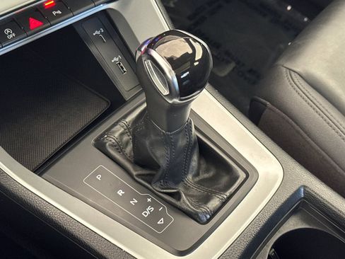 Used 2020 Audi Q3 2.0T Premium AWD/4WD image 20