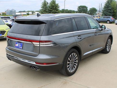 Used 2021 Lincoln Aviator Reserve w/ Elements Package Plus AWD/4WD image 5