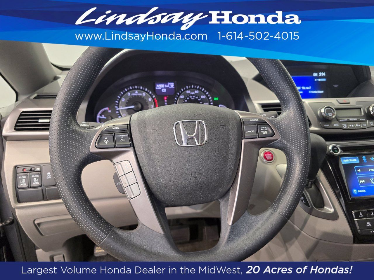Used 2017 Honda Odyssey SE image 15