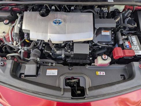 Used 2018 Toyota Prius Prime Premium image 22