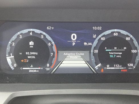 Used 2024 Toyota Tacoma Limited w/ Limited Package (LT) AWD/4WD image 22