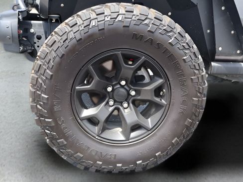 Used 2021 Jeep Wrangler Sport AWD/4WD image 12