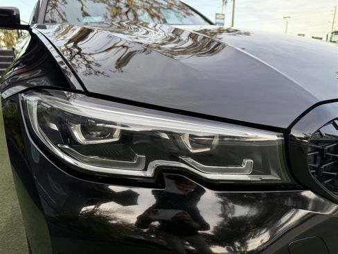 Used 2019 BMW 330i Sedan w/ Convenience Package image 9