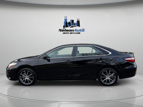 Used 2016 Toyota Camry XSE image 9