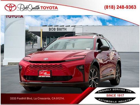 New 2026 Toyota Crown Signia image 1