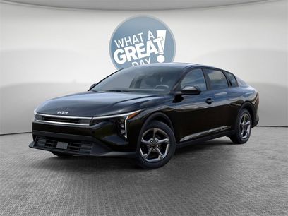 New 2026 Kia K4 LX