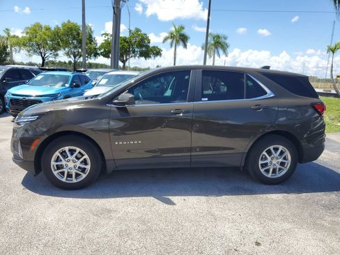 Used 2023 Chevrolet Equinox LT FWD image 4