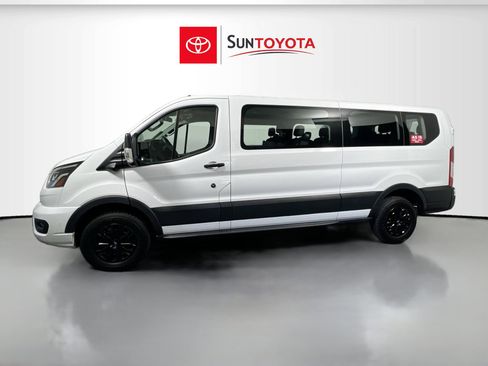 Used 2023 Ford Transit 350 XLT RWD image 7
