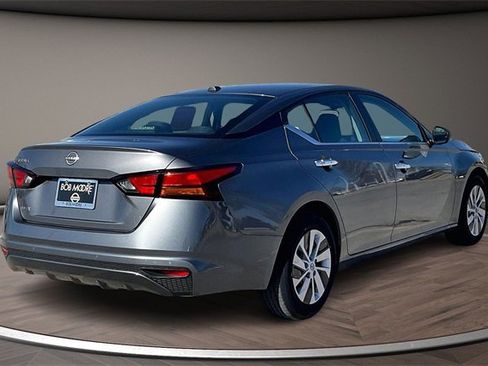 Certified 2025 Nissan Altima 2.5 S image 2