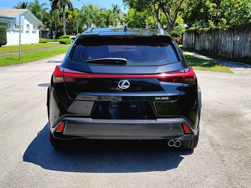 Used 2021 Lexus UX 200 w/ Accessory Package (Z2) FWD image 13