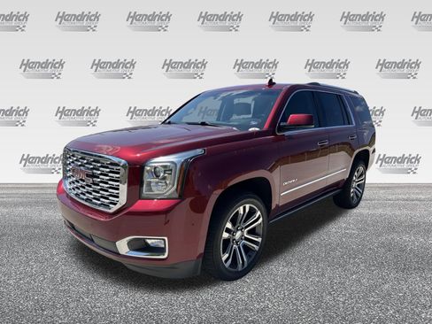 Used 2018 GMC Yukon Denali w/ Denali Ultimate Package AWD/4WD image 6