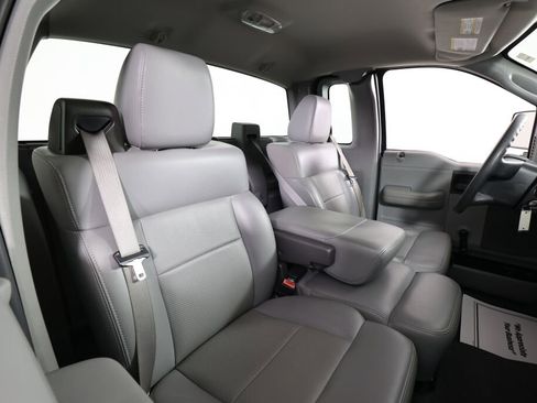 Used 2005 Ford F150 XL image 16