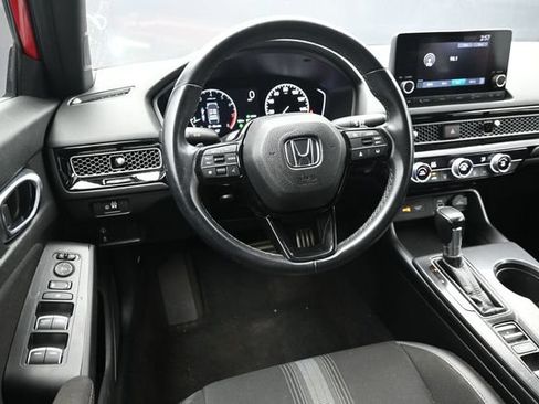 Used 2023 Honda Civic Sport image 12