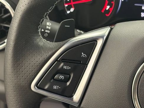 Used 2022 Chevrolet Camaro SS RWD image 21