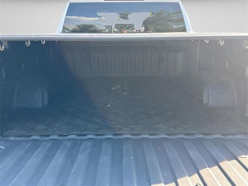 Used 2023 Chevrolet Silverado 1500 LT image 8