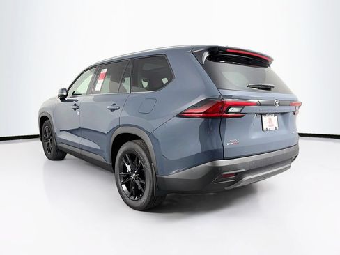 New 2026 Toyota Grand Highlander AWD image 6