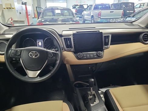 Used 2016 Toyota RAV4 XLE image 6