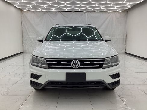 Used 2018 Volkswagen Tiguan SE AWD/4WD image 5