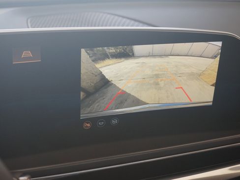 Used 2024 Cadillac Lyriq Tech image 28