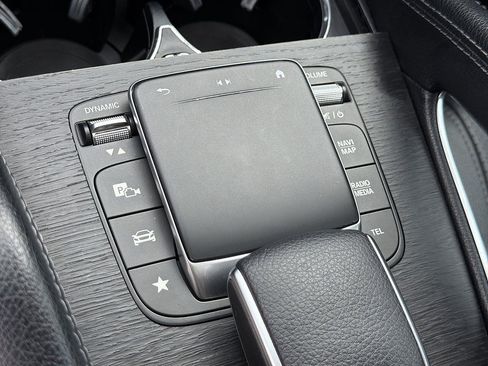 Used 2022 Mercedes-Benz GLE 350 4MATIC image 39