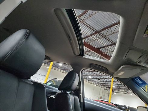 Used 2010 Honda Crosstour EX-L image 15