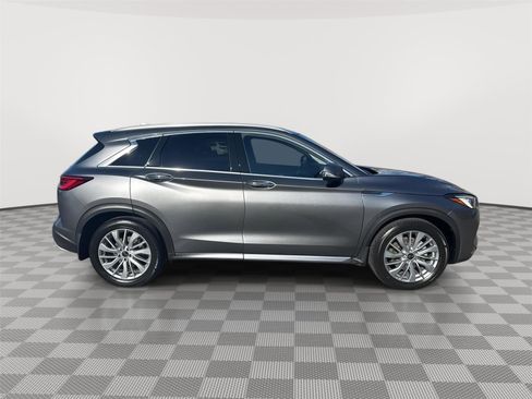 Certified 2025 INFINITI QX50 Luxe image 4