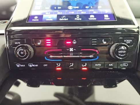 Certified 2024 Jeep Grand Cherokee L Laredo w/ Luxury Tech Group I image 24