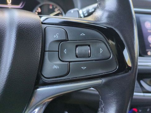 Used 2024 Buick Enclave Premium AWD/4WD image 22