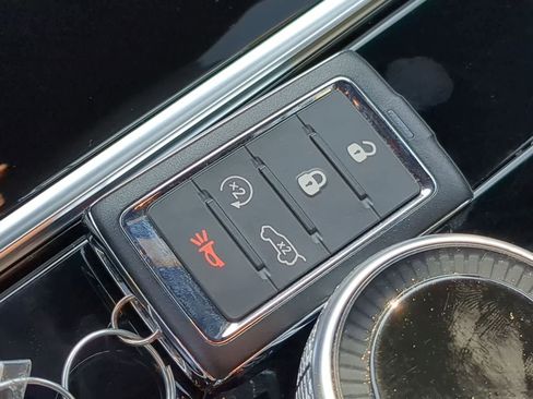 Certified 2023 Jeep Grand Cherokee L Laredo image 32