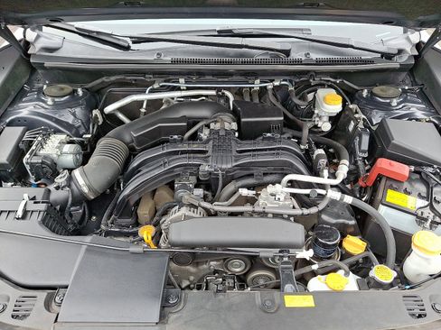 Used 2022 Subaru Crosstrek 2.5i Sport w/ Moonroof Package image 30