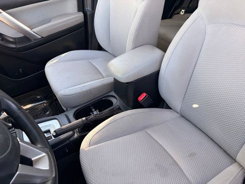 Used 2018 Subaru Forester 2.5i Premium w/ All-Weather Package AWD/4WD image 20