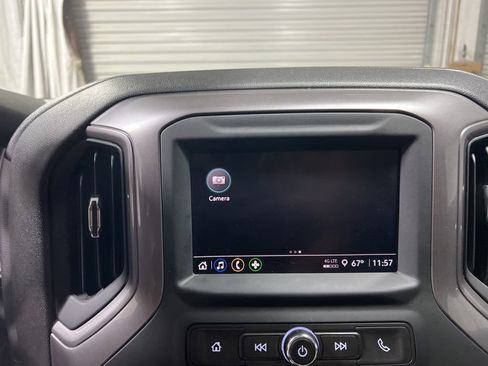 Used 2023 Chevrolet Silverado 1500 Custom image 39