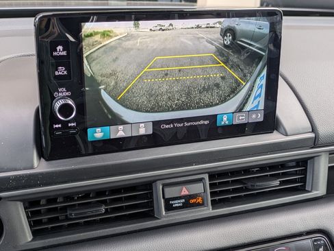 New 2025 Honda Pilot EX-L image 14