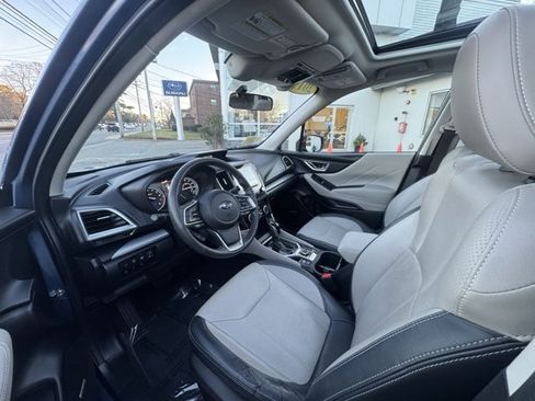 Used 2019 Subaru Forester Limited image 9