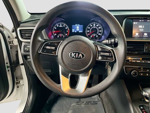 Used 2020 Kia Optima LX FWD image 11