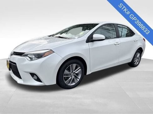 Used 2016 Toyota Corolla LE image 3