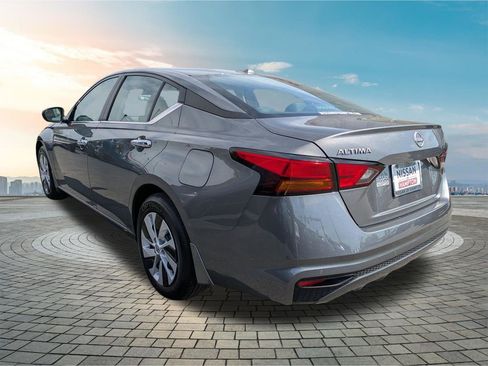 Certified 2025 Nissan Altima 2.5 S image 7