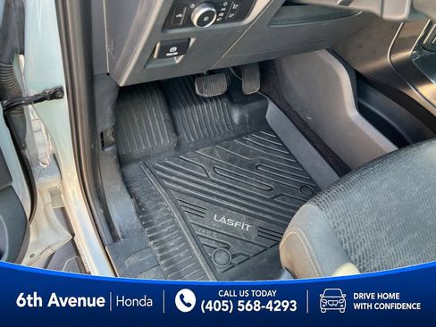 Used 2022 Ford F150 XLT w/ Equipment Group 302A High AWD/4WD image 27